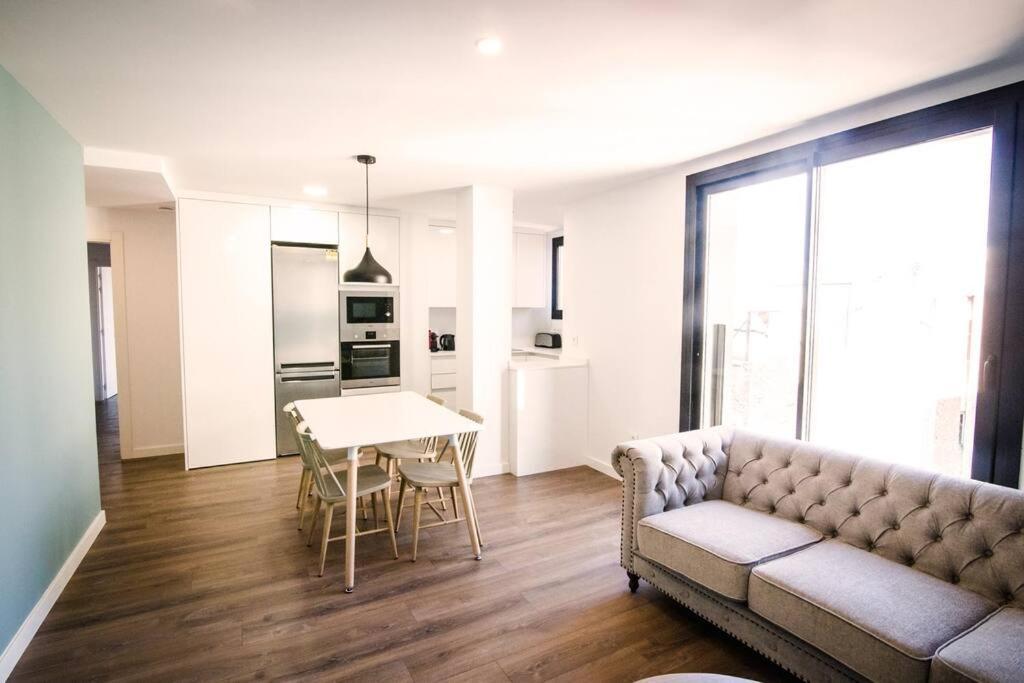 Apartament 4-1 Apartamento De Diseno En El Centro De Reus Zewnętrze zdjęcie